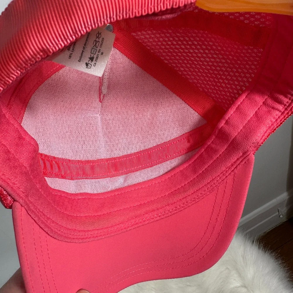 Lululemon neon pink